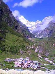 Mt Neelkantan, 23,500  feet, 7,500 metres altitude, Badrinath - August 2014 - 1 (click image to enlarge)